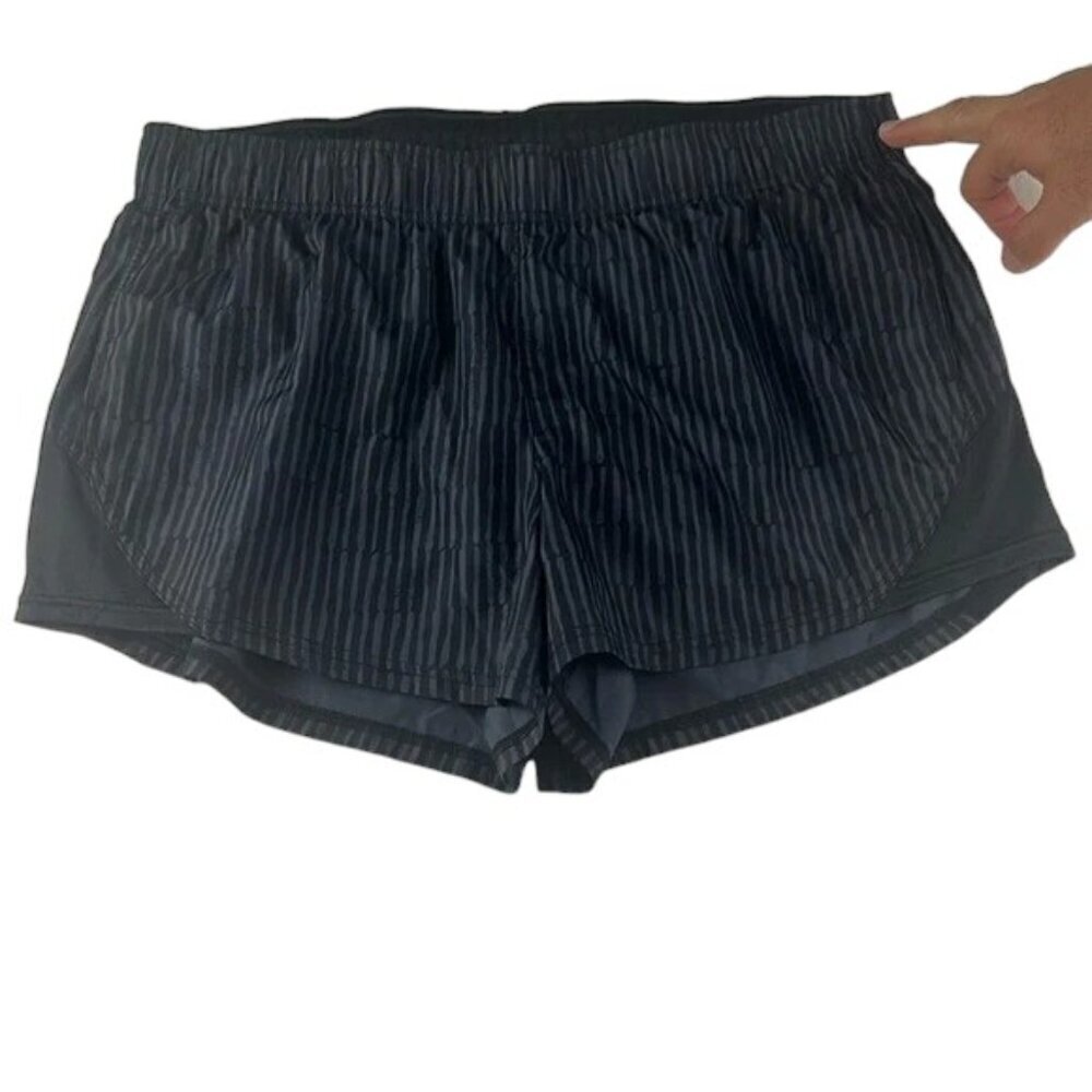 Athletic Works Shorts Lined Black Gray Stripped Women's Size XL